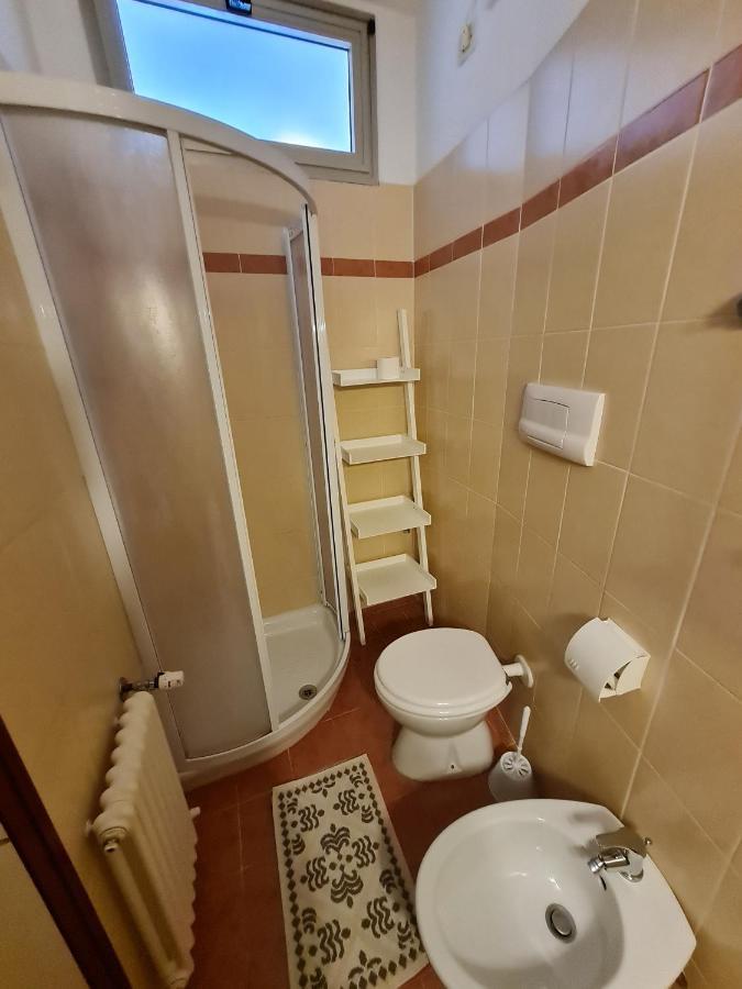 Panorama Apartment Peschiera بسكييرا ديل غاردا المظهر الخارجي الصورة